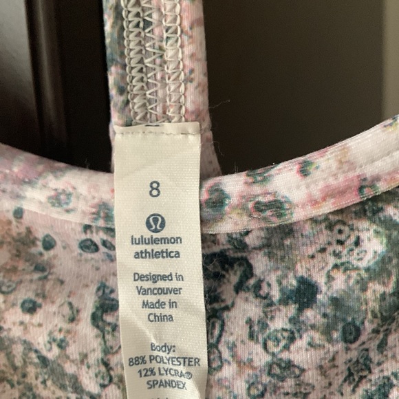 Lululemon  tank - Picture 3 of 3
